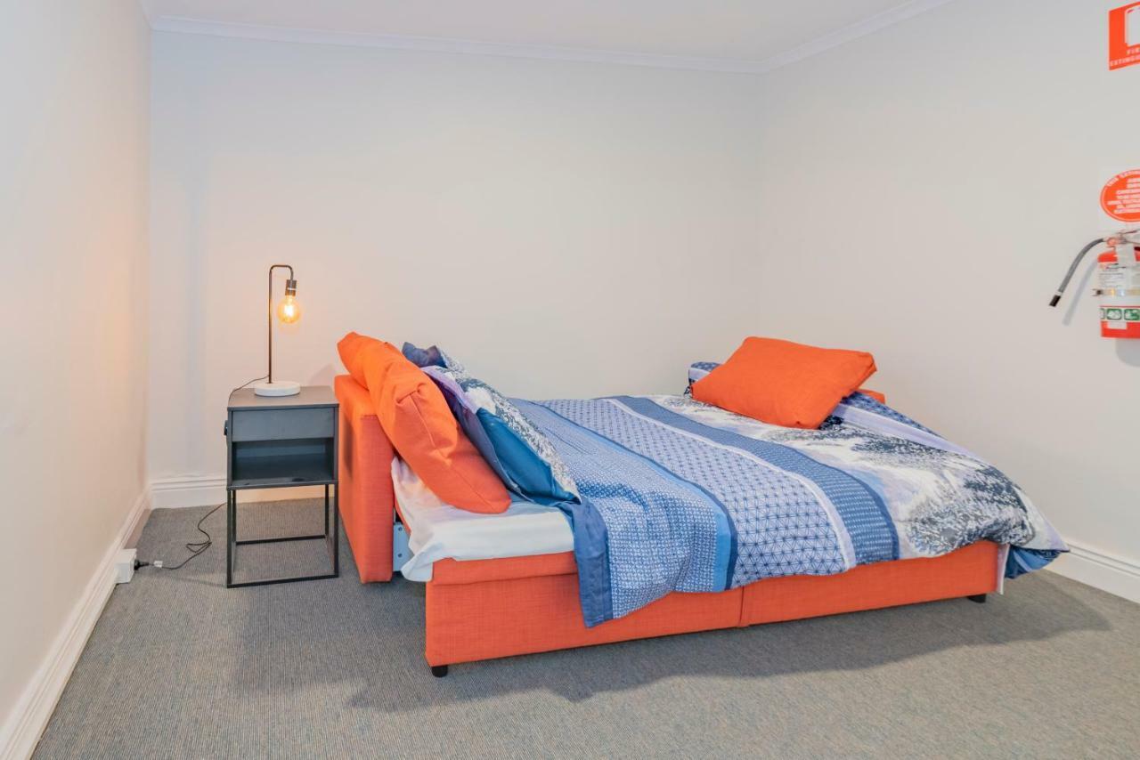 4 Bedroom House - Hobart Cbd - Free Parking - Free Wifi المظهر الخارجي الصورة